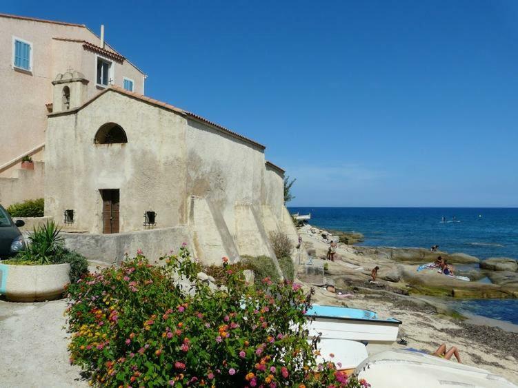 Apartamento Studio Pieds Dans L'Eau Algajola  Exterior foto